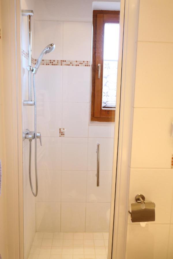 Haus Poeckl Apartment ชตรอเบิล ภายนอก รูปภาพ