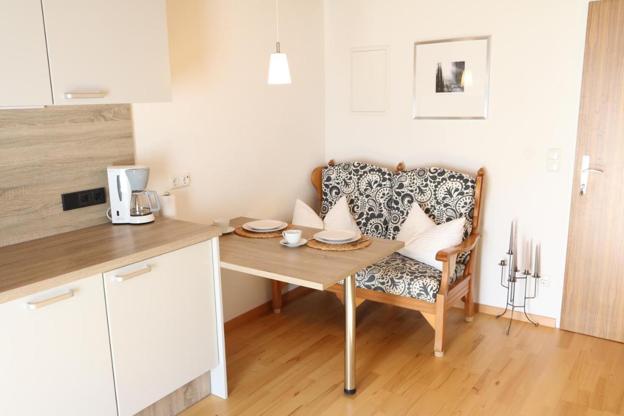 Haus Poeckl Apartment ชตรอเบิล ภายนอก รูปภาพ