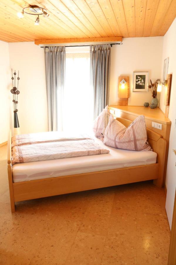 Haus Poeckl Apartment ชตรอเบิล ภายนอก รูปภาพ